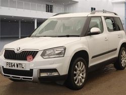 White Used 2014 Skoda Yeti SE SUV | £8,250 (Fair price)