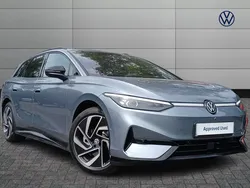 Blue Used 2025 VW ID.7 Pro Sedan | £39,560 (Super price)