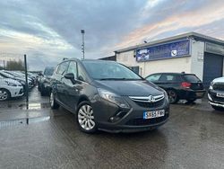 Grey Used 2015 Vauxhall Zafira MPV | £3,695 (Good price)