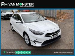 White Used 2023 Kia Ceed Hatchback | £14,498 (Good price)