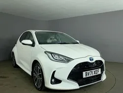 White Used 2021 Toyota Yaris Hybrid Hatchback | £17,499 (Fair price)