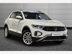 Pure white New 2025 VW T-Roc Match SUV | £29,650 (Super price)