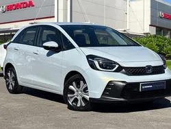 Premium sunlight white Used 2024 Honda Jazz Elegance Hatchback | £21,995 (Fair price)