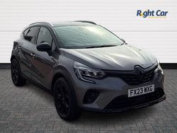 Oyster grey / black Used 2023 Renault Captur Rive Gauche SUV | £16,499 (Fair price)