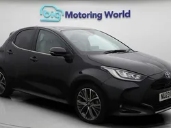 Black Used 2023 Toyota Yaris Hybrid Hatchback | £18,000 (Fair price)
