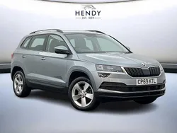 Business grey metallic Used 2020 Skoda Karoq SE SUV | £17,999 (Fair price)