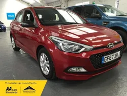 Red Used 2017 Hyundai i20 SE Hatchback | £7,490 (Fair price)