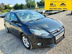 Black Used 2012 Ford Focus Zetec Hatchback | £2,888 (Fair price)