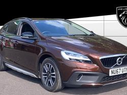 Other Used 2017 Volvo V40 CC Estate | £9,568 (Fair price)
