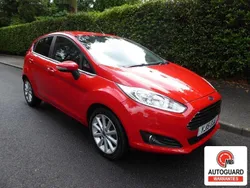 Red Used 2016 Ford Fiesta Titanium Hatchback | £6,699 (Fair price)
