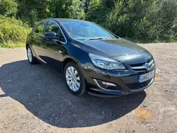 Black Used 2013 Vauxhall Astra Elite Hatchback | £2,750 (Good price)