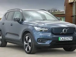 Denim blue Used 2022 Volvo XC40 Plus SUV | £21,950 (Good price)