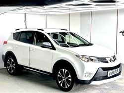 White Used 2015 Toyota RAV4 SUV | £10,984 (Fair price)