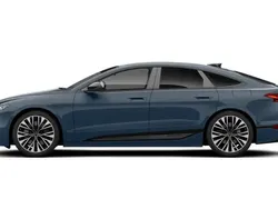 New 2025 Audi e-tron SUV | £72,760