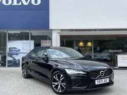 Used 2022 Volvo S60 R-Design Sedan | £22,490 (Fair price)