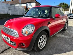 Red Used 2013 Mini Cooper Hatch Hatchback | £3,495 (Super price)