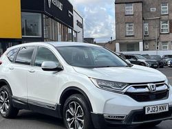White Used 2023 Honda CR-V SE SUV | £24,890 (Fair price)