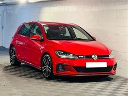 Red Used 2018 VW Golf VII GTD Hatchback | £17,989 (Fair price)