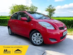 Red Used 2009 Toyota Yaris Hatchback | £2,295 (Fair price)