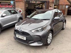 Grey Used 2022 Toyota Yaris Hybrid Hatchback | £16,495 (Good price)