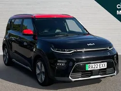 Black Used 2022 Kia Soul EV SUV | £12,333 (Fair price)