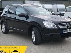 Black Used 2009 Nissan Qashqai +2 Visia SUV | £2,495 (A bit pricey)