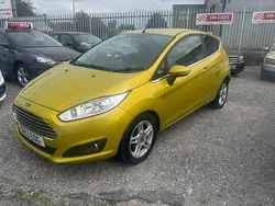 Yellow Used 2013 Ford Fiesta Zetec Hatchback | £3,495 (Good price)