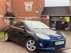 Blue Used 2013 Ford Focus Zetec Hatchback | £1,990 (Good price)