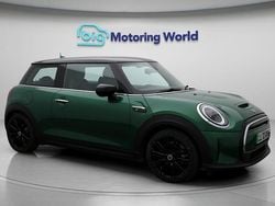 Used 2022 Mini Cooper SE Hatch Hatchback | £15,614 (Fair price)
