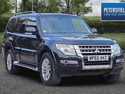 Green Used 2015 Mitsubishi Shogun SUV | £17,990 (Fair price)