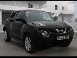 Black Used 2016 Nissan Juke N-Connecta SUV | £4,950 (Super price)