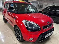 Red Used 2014 Kia Soul SUV | £1,690