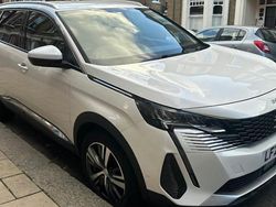 Used 2023 Peugeot 5008 Allure Estate | £18,199 (Good price)