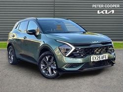 Green Used 2025 Kia Sportage 2 SUV | £32,992 (Fair price)