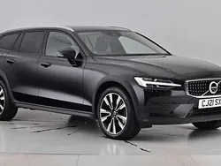 Black Used 2021 Volvo V60 CC Estate | £27,145 (Fair price)