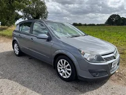 Grey Used 2005 Vauxhall Astra Elite Hatchback | £1,795 (Expensive)
