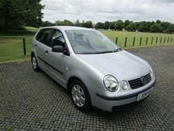 Silver Used 2004 VW Polo Hatchback | £2,495 (Fair price)