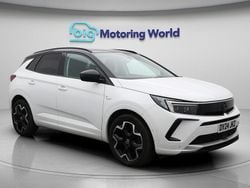 White Used 2024 Vauxhall Grandland X Ultimate SUV | £18,300 (Good price)