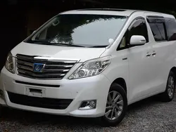 White Used 2012 Toyota Alphard MPV | £14,999 (Fair price)