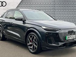 Grey Used 2025 Audi Q6 e-tron Advanced SUV | £62,950 (Fair price)