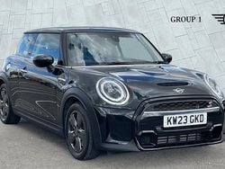 Black Used 2023 Mini Cooper S Classic Hatchback | £20,995 (Super price)