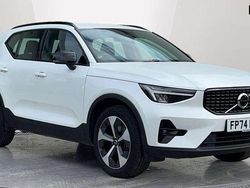White Used 2025 Volvo XC40 Plus SUV | £33,250 (Fair price)