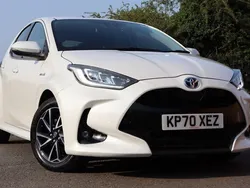White Used 2020 Toyota Yaris Hybrid Design Hatchback | £13,900 (Fair price)