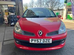 Red Used 2007 Renault Clio II Dynamique Hatchback | £995 (Expensive)