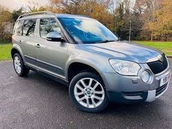 Grey Used 2011 Skoda Yeti Elegance SUV | £3,800 (Fair price)