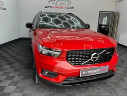 Red Used 2020 Volvo XC40 R-Design SUV | £22,995 (Fair price)