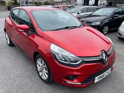 Red Used 2018 Renault Clio IV Dynamique Hatchback | £5,749 (Fair price)
