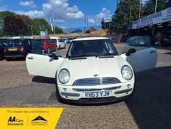 White Used 2004 Mini ONE Hatch Hatchback | £895 (Good price)