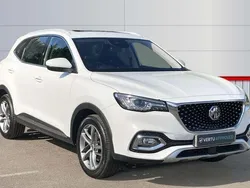 White Used 2022 MG HS Exclusive SUV | £15,351 (Fair price)