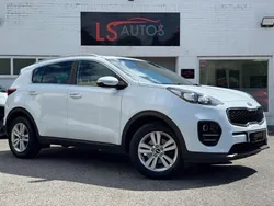 White Used 2016 Kia Sportage 2 SUV | £7,995 (Fair price)